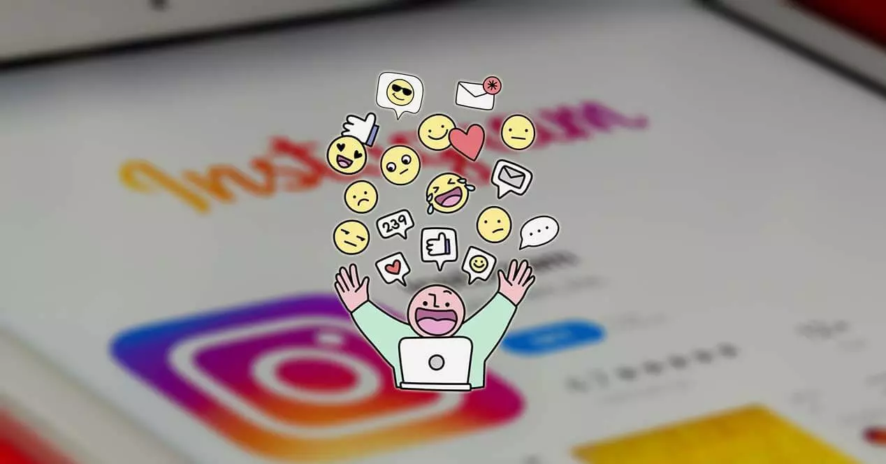 Las mejores webs para descargar emoticonos para Instagram ADSLZone